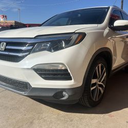 2017 Honda Pilot!!! AWD!!! 🚘