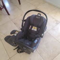 Grayco Snugfit Infant Car Seat With Base