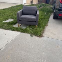 Free Chair 