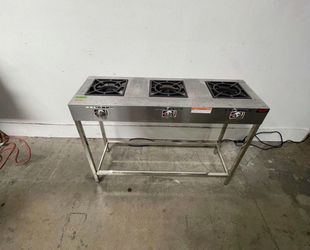 New 3 Burner Stove