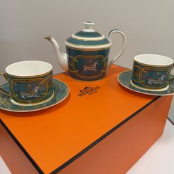 Teapot & Cup Set 