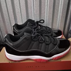 Low 11 Breds