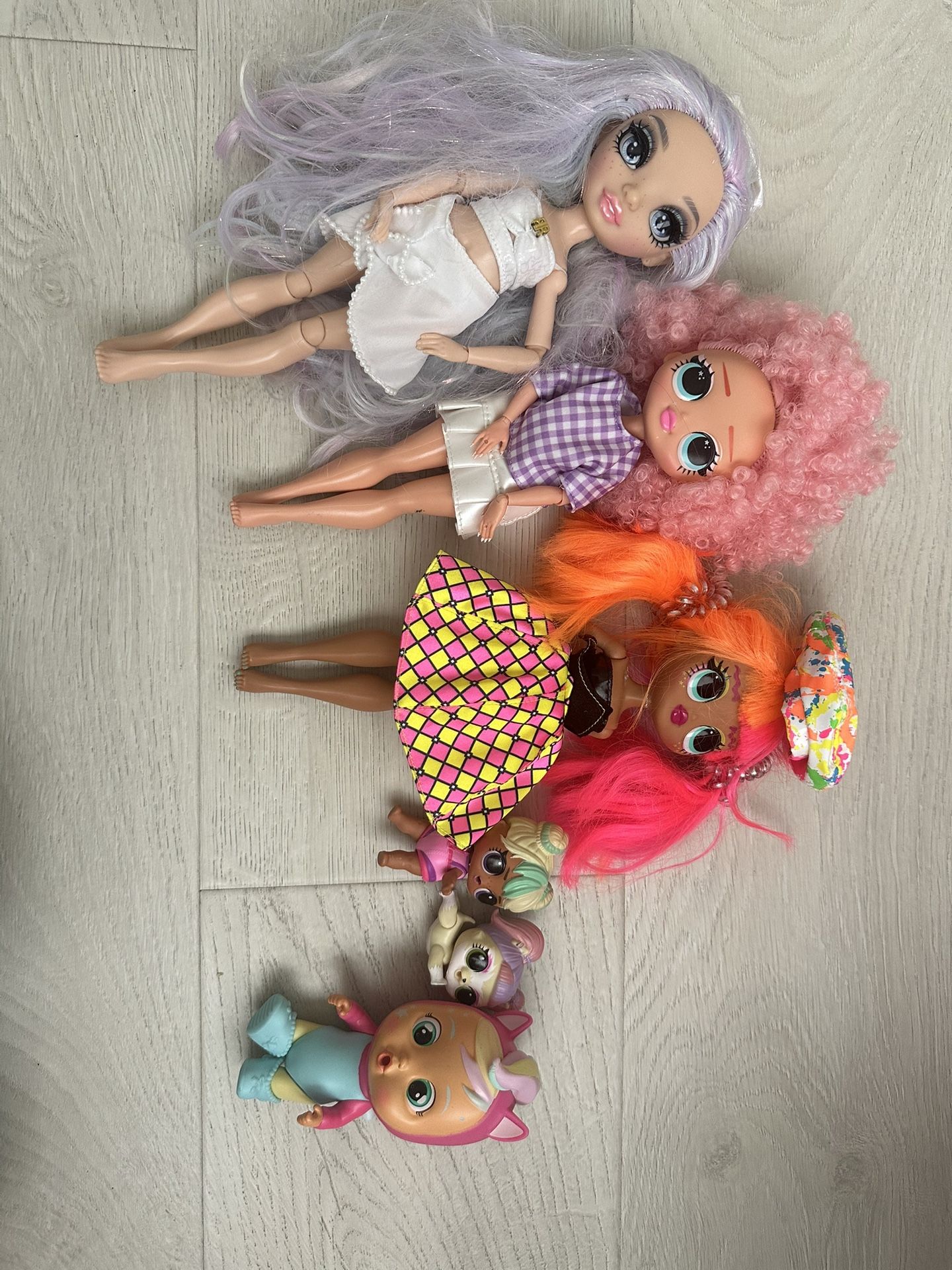 LOL dolls And accessories 