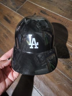 La cap . Popcorn bucket