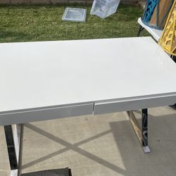 Gently Used desk 