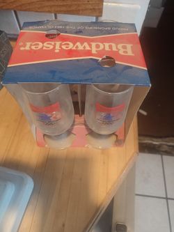 1984 Olympics Budweiser Glasses