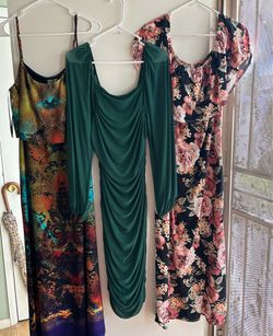 Women’s dresses LARGE set