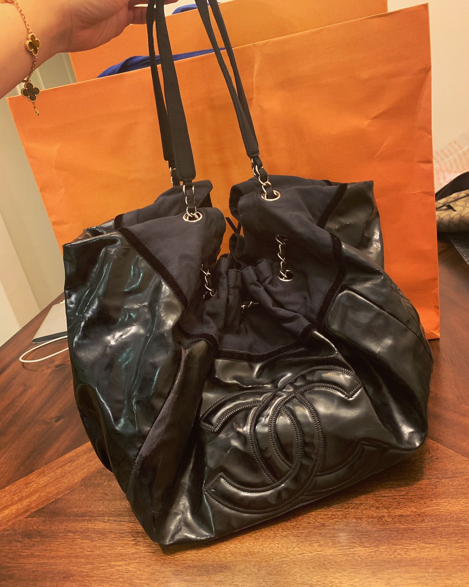 Chanel large black tote handbag Shoulder bag
