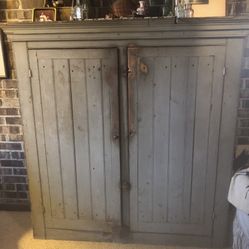 Primitive Cupboard 