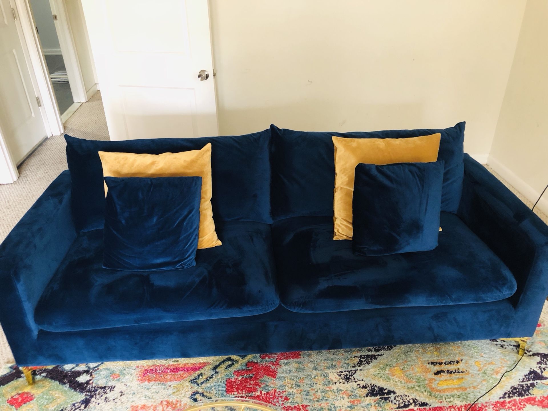 Navy blue velvet golden leg sofa (wayfair) AS NEW!