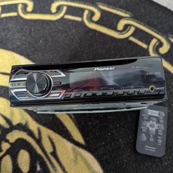 Pioneer Stereo Model DEH-150MP