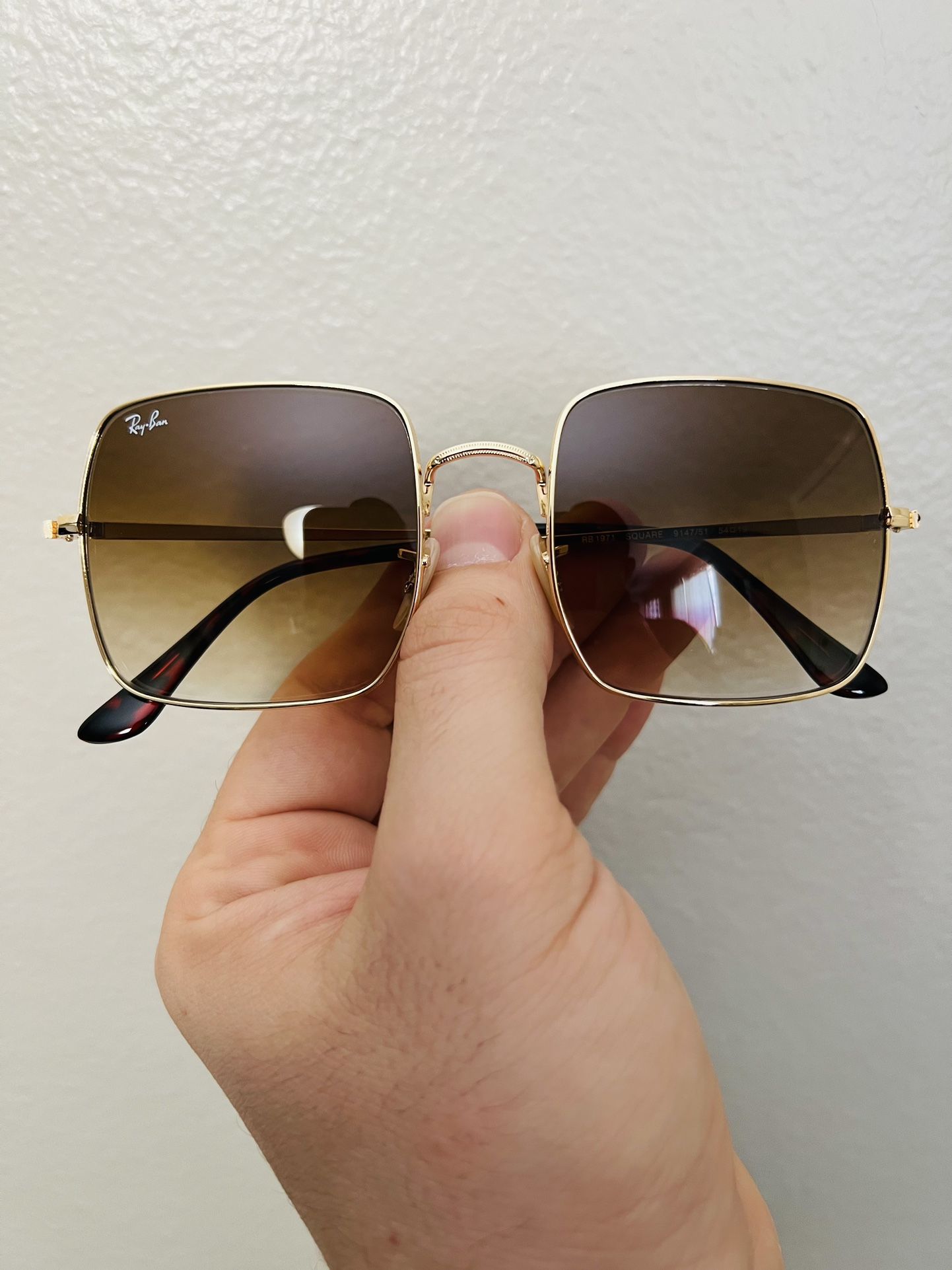 1971 Square NEW RayBan Sunglasses with original Ray Ban Packaging