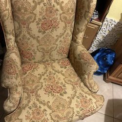 Accent Chairs