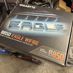 GIGABYTE B850 Eagle WIFI6E AMD AM5 LGA 1718 PC Motherboard