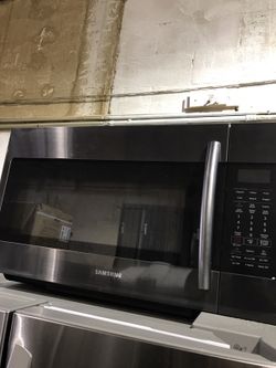 microwave stainless black