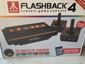 NEW Atari Flashback 4 Console w/Controllers