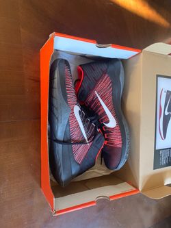 New in box nike men shoes size 11.5