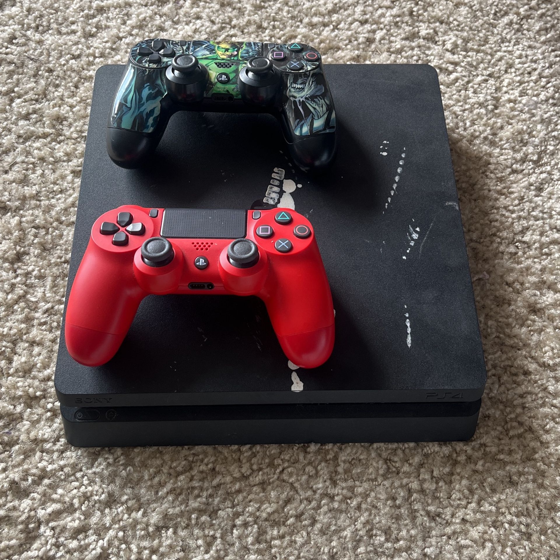 PS4 1 TB and two controllers