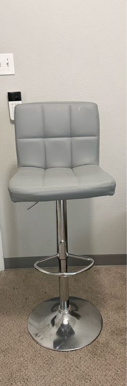 Bar chair