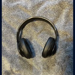 Beats Studio Pro