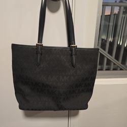 Michael Kors tote purse