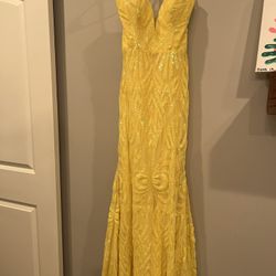 Beautiful JOVANI DRESS 