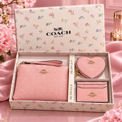 Coach New York 3-Piece Pink Gift Set