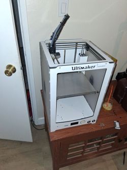 Ultimaker 2 Extended+ 3D Printer
