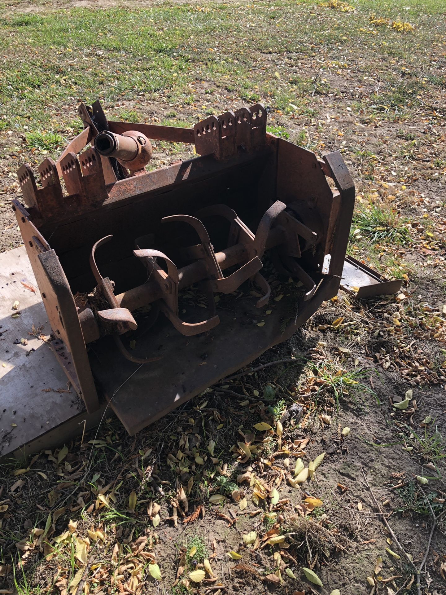 Kubota 3 point box tiller for Sale in Mount Angel, OR - OfferUp