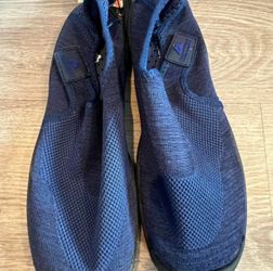 Water shoes