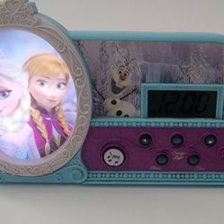 Disney Frozen Digital Alarm Clock Elsa Anna Olaf Night Light, Plays “Let It Go”