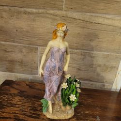Large Flower Girl Figurine