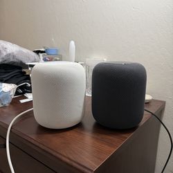 HomePod pair