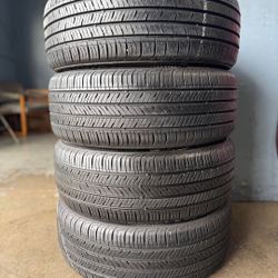 255 50 20 Vendo Un Seth De Llantas De La Marca Falken 