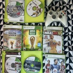 Xbox 360 Games And 2 Controllers 