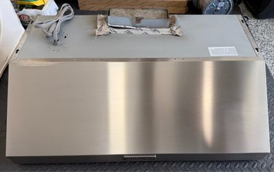 Kitchen Aid 36” Commercial Style Wall Mount Canopy Range Hood