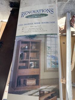 Bookcase a Brand new still in box 📦
