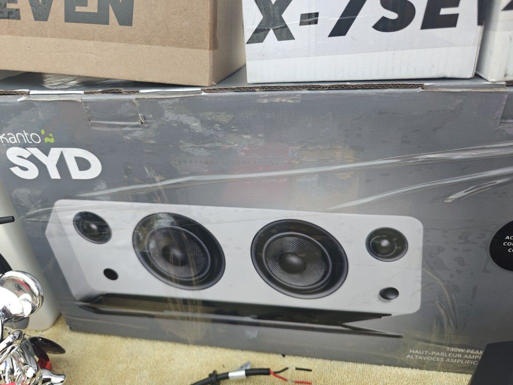 Kanto SYD MB Yummi Powered Speaker System Bluetooth Limited Matte Black