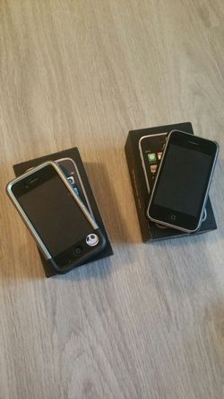 2 AT&T Iphone 3g 8 gig (not unlocked)