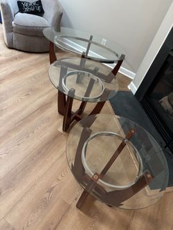 Set of 3 coffee and end tables