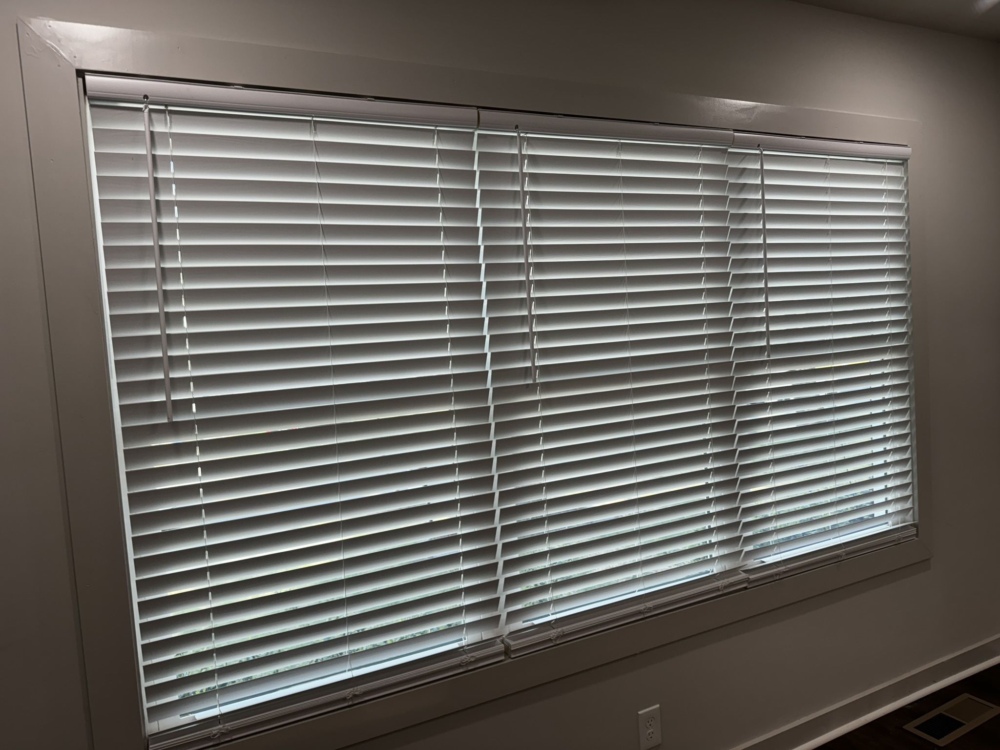 Summer Sale / Faux Wood Cordless Wooden Blinds / Order Them Today/ Extra 20 %off