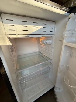 Mini Refrigerator with Freezer Compartment
