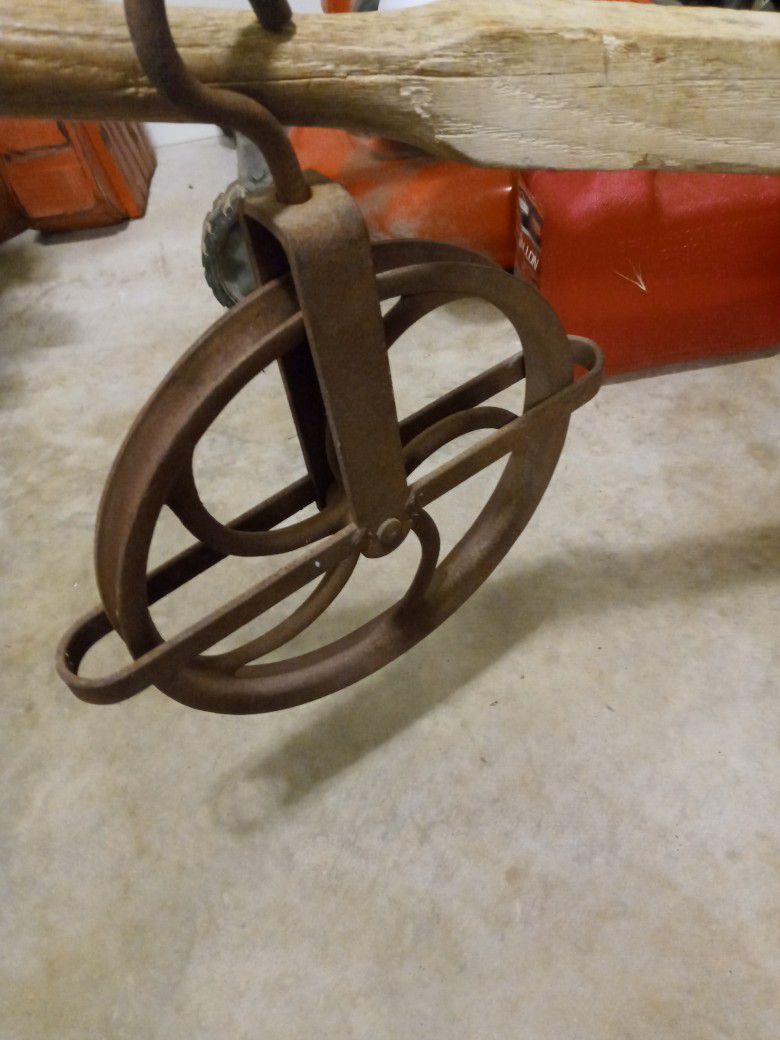 Antique Wheel Pulley