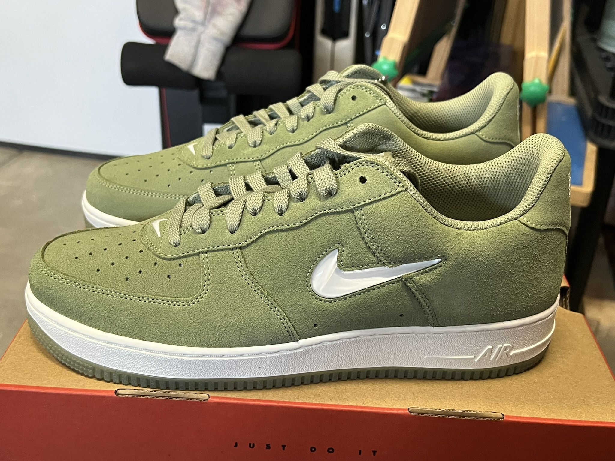 Mens Nike Air Force 1 Low Olive