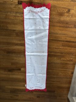 Pottery Barn Kids Valentine's Day Table Runner(17inch by 70inch)