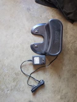 Shark Dock With Power Supply 