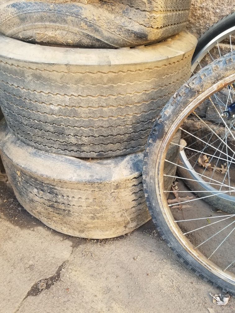 Free wheels and tires off 1969 mustang