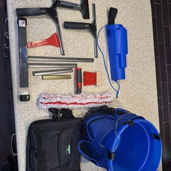 NEW professional residential window cleaing kit with bucket