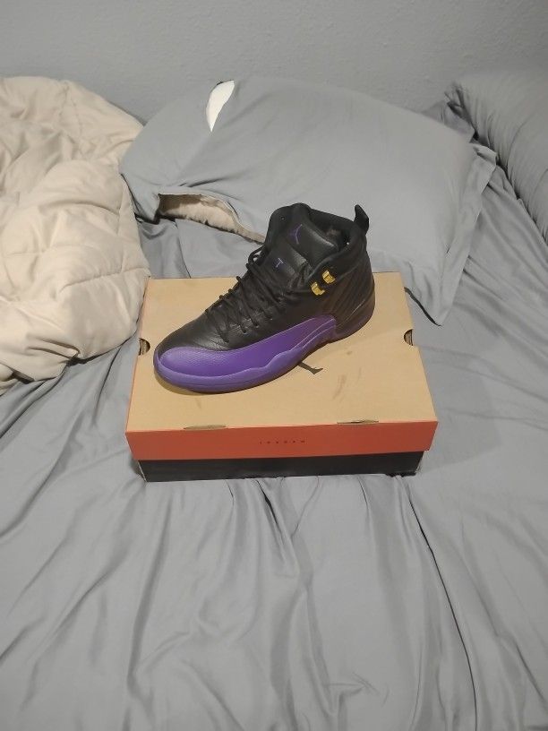 AIR JORDAN 12 RETRO