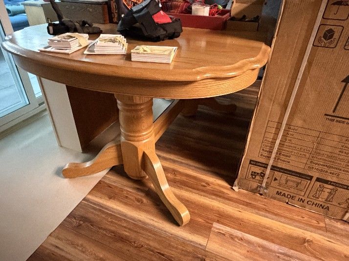 Oak Table Vey Sturdy "Free Delivery"